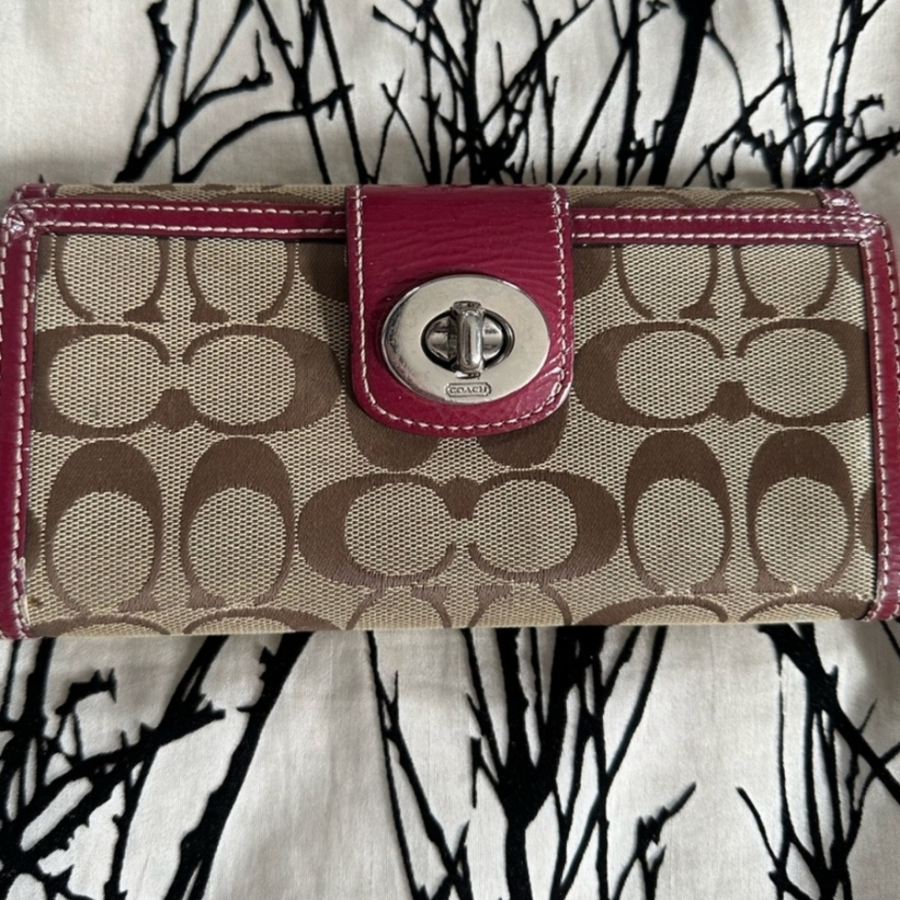 🎉Coach Signature Slim Jacquard Wallet canvas raspberry patent leather